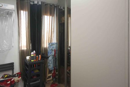 Quarto de apartamento para alugar com 2 quartos, 32m² em Vila Ivone, São Paulo