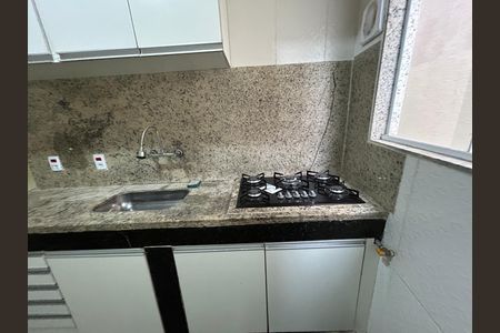 Cozinha de casa para alugar com 2 quartos, 200m² em Vila Valqueire, Rio de Janeiro