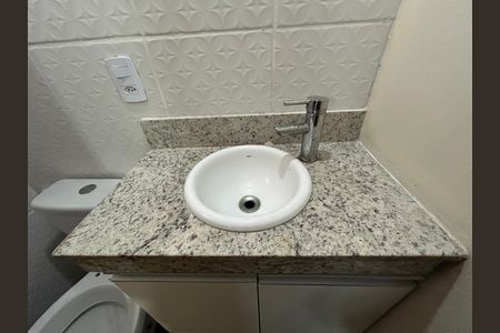 Casa para alugar com 200m², 2 quartos e 2 vagasBanheiro da Suíte 2