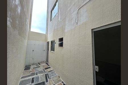 Casa para alugar com 200m², 2 quartos e 2 vagasFachada