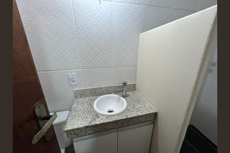 Casa para alugar com 200m², 2 quartos e 2 vagasBanheiro da Suíte 2