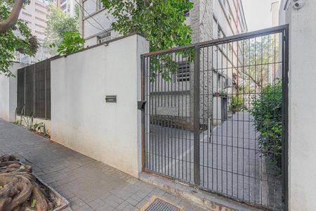 Fachada de apartamento para alugar com 1 quarto, 27m² em Pinheiros, São Paulo