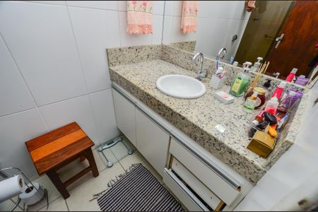 Apartamento à venda com 150m², 4 quartos e 2 vagas Apartamento à venda com 150m², 4 quartos e 2 vagasBanheiro Suíte