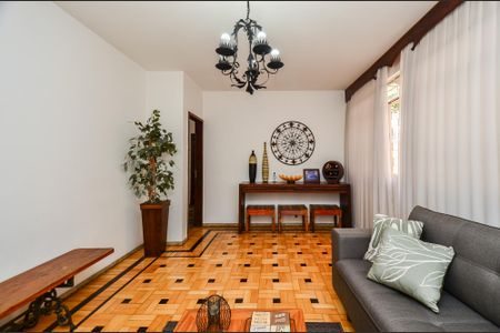 Apartamento à venda com 150m², 4 quartos e 2 vagas Apartamento à venda com 150m², 4 quartos e 2 vagasSala de Estar
