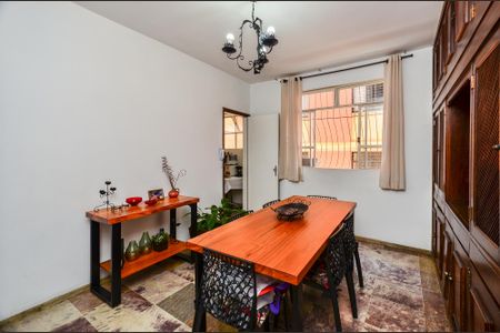 Apartamento à venda com 150m², 4 quartos e 2 vagas Apartamento à venda com 150m², 4 quartos e 2 vagasSala de Jantar