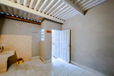 Quarto de Serviço de casa para alugar com 2 quartos, 90m² em Brás, São Paulo