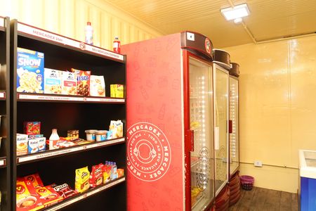 Área comum - Mercadinho  de apartamento para alugar com 2 quartos, 52m² em Jardim Laura, Ferraz de Vasconcelos