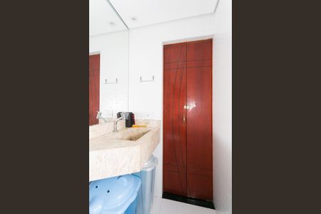 Apartamento para alugar com 52m², 2 quartos e 1 vaga Apartamento para alugar com 52m², 2 quartos e 1 vagaBanheiro