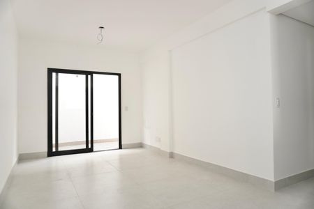 Apartamento à venda com 180m², 3 quartos e 2 vagas Apartamento à venda com 180m², 3 quartos e 2 vagasSala
