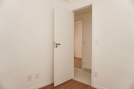 Apartamento à venda com 180m², 3 quartos e 2 vagas Apartamento à venda com 180m², 3 quartos e 2 vagasQuarto 1