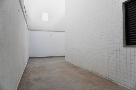 Apartamento à venda com 180m², 3 quartos e 2 vagas Apartamento à venda com 180m², 3 quartos e 2 vagasÁrea Privativa