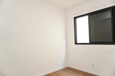 Apartamento à venda com 180m², 3 quartos e 2 vagas Apartamento à venda com 180m², 3 quartos e 2 vagasQuarto 2
