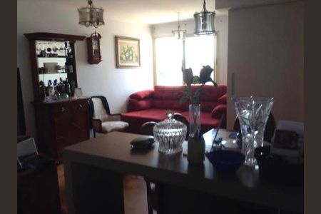 Foto 04 de apartamento à venda com 2 quartos, 70m² em Indianópolis, São Paulo