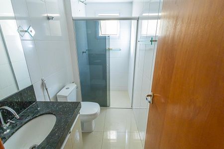 banheiro de apartamento para alugar com 3 quartos, 155m² em Santa Amelia, Belo Horizonte