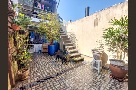 Quintal de casa à venda com 2 quartos, 90m² em Jardim Sao Joao, São Paulo