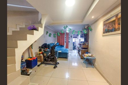 Sala de casa à venda com 2 quartos, 90m² em Jardim Sao Joao, São Paulo