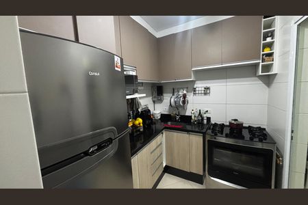 Cozinha de apartamento à venda com 2 quartos, 40m² em Parque Novo Oratório, Santo André