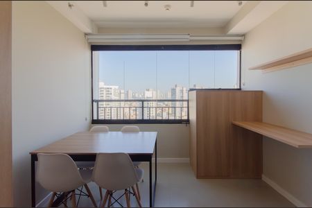 Varanda de kitnet/studio para alugar com 1 quarto, 32m² em Ipiranga, São Paulo