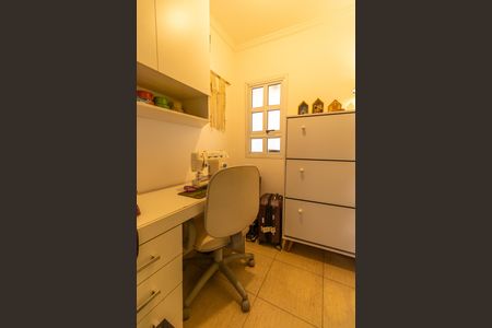 Casa de condomínio para alugar com 220m², 3 quartos e 3 vagas Casa de condomínio para alugar com 220m², 3 quartos e 3 vagasEscritório