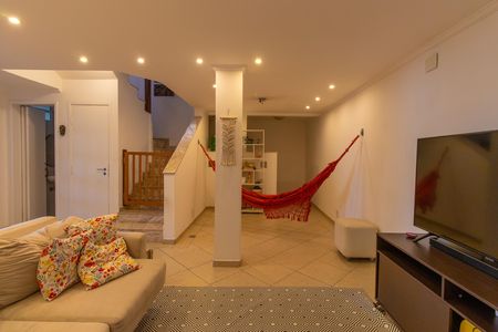 Casa de condomínio para alugar com 220m², 3 quartos e 3 vagas Casa de condomínio para alugar com 220m², 3 quartos e 3 vagasSala 2 - Andar inferior