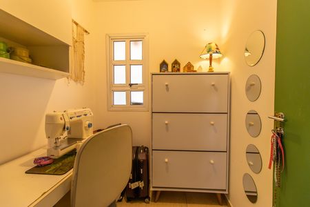 Casa de condomínio para alugar com 220m², 3 quartos e 3 vagas Casa de condomínio para alugar com 220m², 3 quartos e 3 vagasEscritório