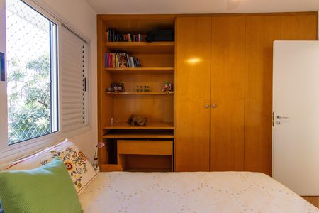 Casa de condomínio para alugar com 220m², 3 quartos e 3 vagas Casa de condomínio para alugar com 220m², 3 quartos e 3 vagasQuarto 2