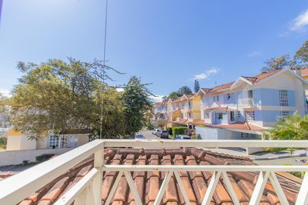 Casa de condomínio para alugar com 220m², 3 quartos e 3 vagas Casa de condomínio para alugar com 220m², 3 quartos e 3 vagasVaranda do Quarto 3 - Suíte