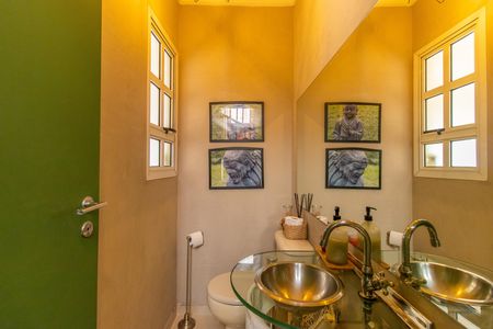 Casa de condomínio para alugar com 220m², 3 quartos e 3 vagas Casa de condomínio para alugar com 220m², 3 quartos e 3 vagasLavabo