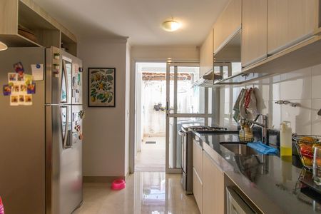 Casa de condomínio para alugar com 220m², 3 quartos e 3 vagas Casa de condomínio para alugar com 220m², 3 quartos e 3 vagasCozinha