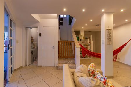 Casa de condomínio para alugar com 220m², 3 quartos e 3 vagas Casa de condomínio para alugar com 220m², 3 quartos e 3 vagasSala 2 - Andar inferior