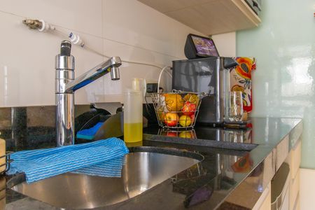 Casa de condomínio para alugar com 220m², 3 quartos e 3 vagas Casa de condomínio para alugar com 220m², 3 quartos e 3 vagasCozinha - Torneira