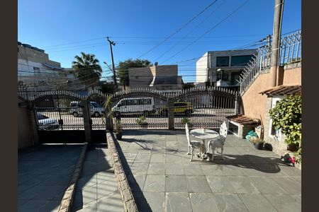 Área comum de casa à venda com 3 quartos, 290m² em Praça Seca, Rio de Janeiro