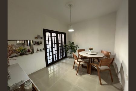 Sala de Jantar de casa à venda com 3 quartos, 290m² em Praça Seca, Rio de Janeiro