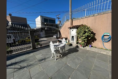 Área comum de casa à venda com 3 quartos, 290m² em Praça Seca, Rio de Janeiro