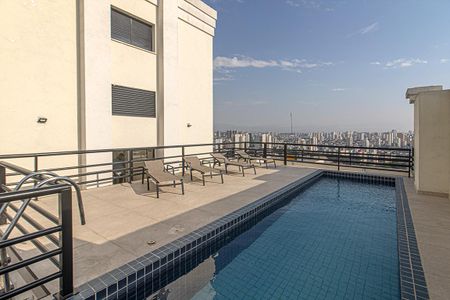 Apartamento à venda com 65m², 3 quartos e 1 vaga Apartamento à venda com 65m², 3 quartos e 1 vagapiscina_4