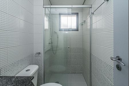 Apartamento à venda com 65m², 3 quartos e 1 vaga Apartamento à venda com 65m², 3 quartos e 1 vagabanheiro social_2
