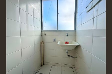 Área de Serviço de apartamento para alugar com 2 quartos, 47m² em Estoril, Belo Horizonte