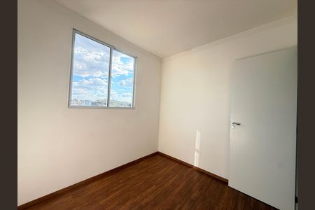 Quarto 2 de apartamento para alugar com 2 quartos, 47m² em Estoril, Belo Horizonte
