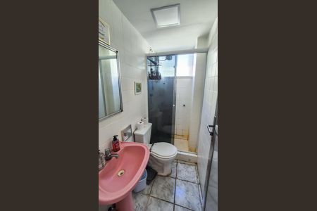 Banheiro de apartamento à venda com 2 quartos, 46m² em Irajá, Rio de Janeiro