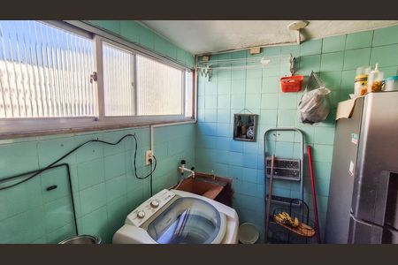 Apartamento à venda com 46m², 2 quartos e 1 vaga Apartamento à venda com 46m², 2 quartos e 1 vagaCozinha/Área de serviço