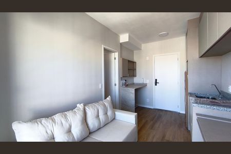Studio para alugar com 28m², 1 quarto e sem vaga Studio para alugar com 28m², 1 quarto e sem vagaSala