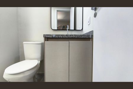 Studio para alugar com 28m², 1 quarto e sem vaga Studio para alugar com 28m², 1 quarto e sem vagaBanheiro