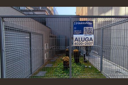 Studio para alugar com 28m², 1 quarto e sem vaga Studio para alugar com 28m², 1 quarto e sem vagaFachada + Plaquinha