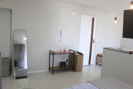 Quarto  de kitnet/studio para alugar com 1 quarto, 39m² em Vila Augusta, Guarulhos