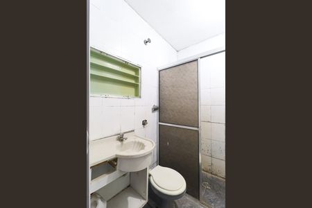 Banheiro de casa para alugar com 1 quarto, 55m² em Jardim Filhos da Terra, São Paulo