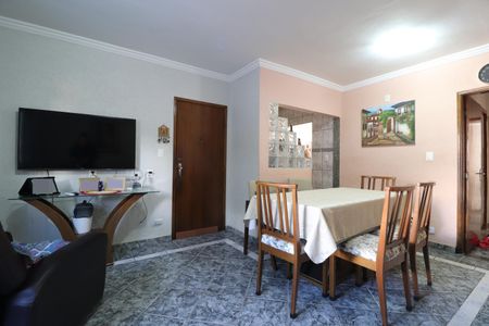 Sala de apartamento para alugar com 3 quartos, 75m² em Saraiva, Uberlândia