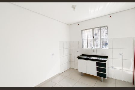 Cozinha  de casa para alugar com 1 quarto, 40m² em Parque Boturussu, São Paulo