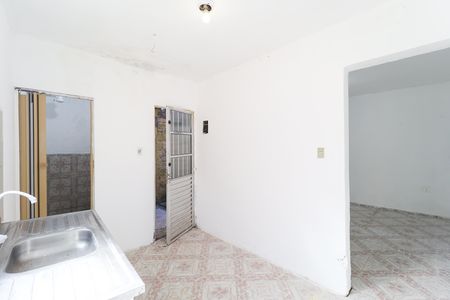 Sala / Cozinha de casa para alugar com 1 quarto, 30m² em Jardim Filhos da Terra, São Paulo