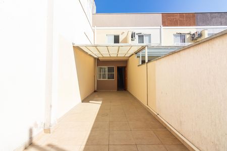 Garagem de casa à venda com 2 quartos, 64m² em Jardim D’abril, Osasco