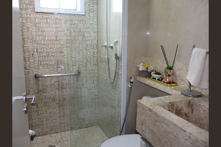 Banheiro de apartamento para alugar com 2 quartos, 45m² em Jardim Ibitirama, São Paulo